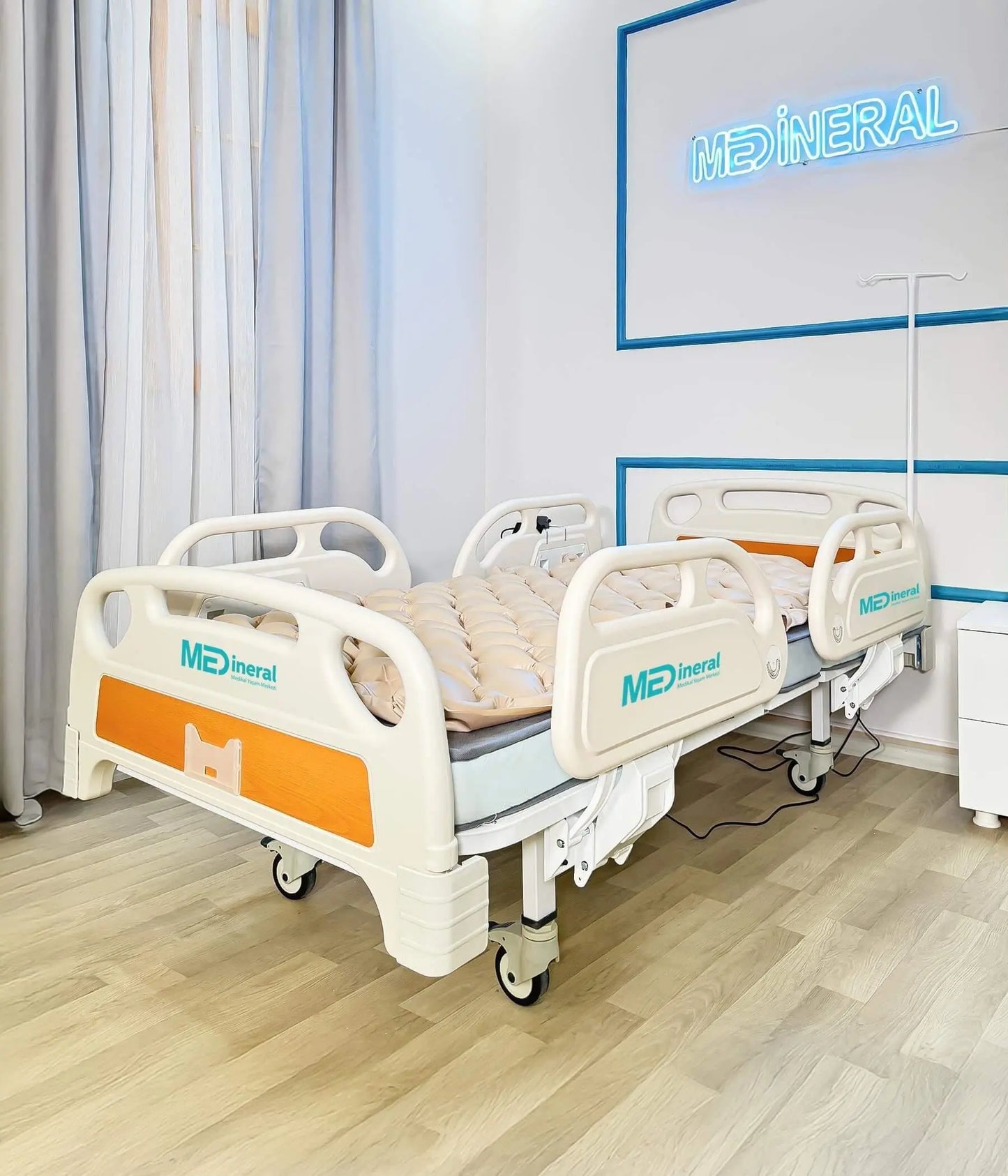 2 Motor Full ABS Hasta Karyolası | Baklava Tipi Havalı Yatak + Alez