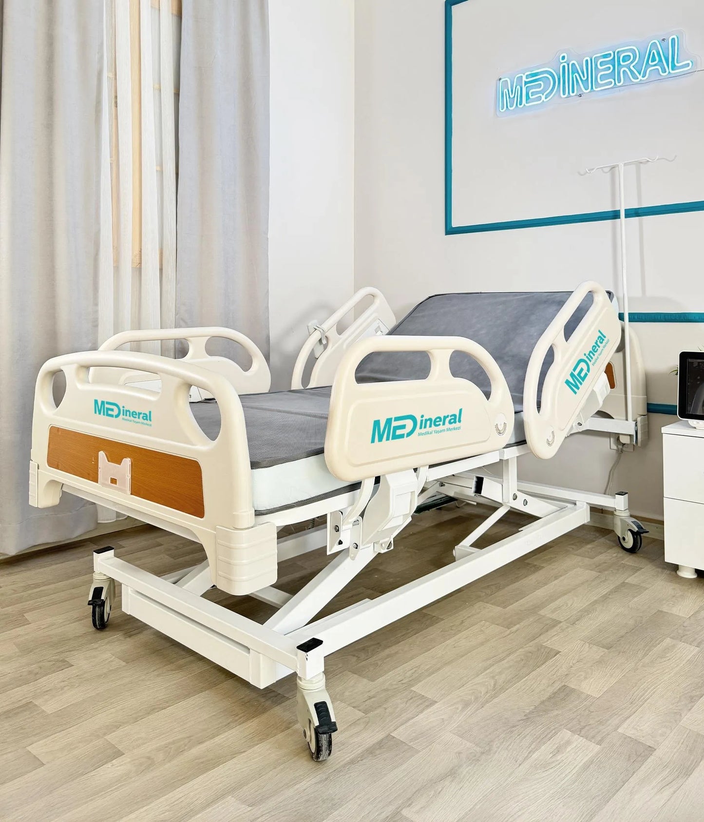 4 Motorlu Hasta Karyolası | Full ABS Asansörlü Elektrikli + 15 cm Antibakteriyel Visco Yatak & Alez